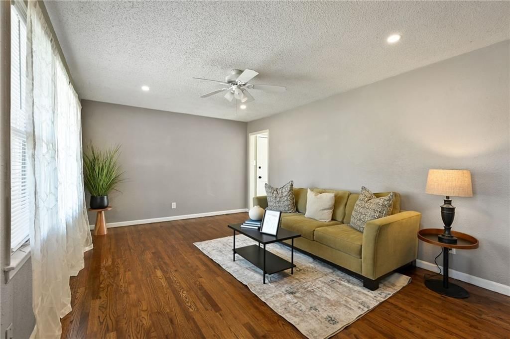 8809 E 73rd Street — photo 6
