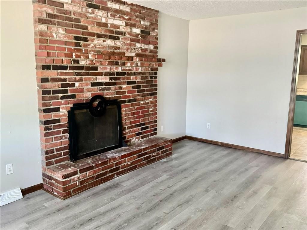 5406 Ditzler Avenue — photo 3