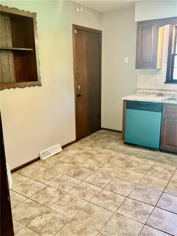 5406 Ditzler Avenue — photo 7