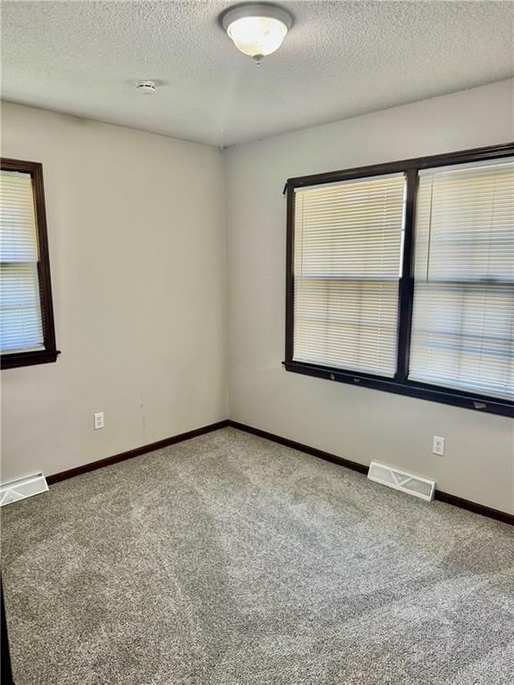 5406 Ditzler Avenue — photo 10