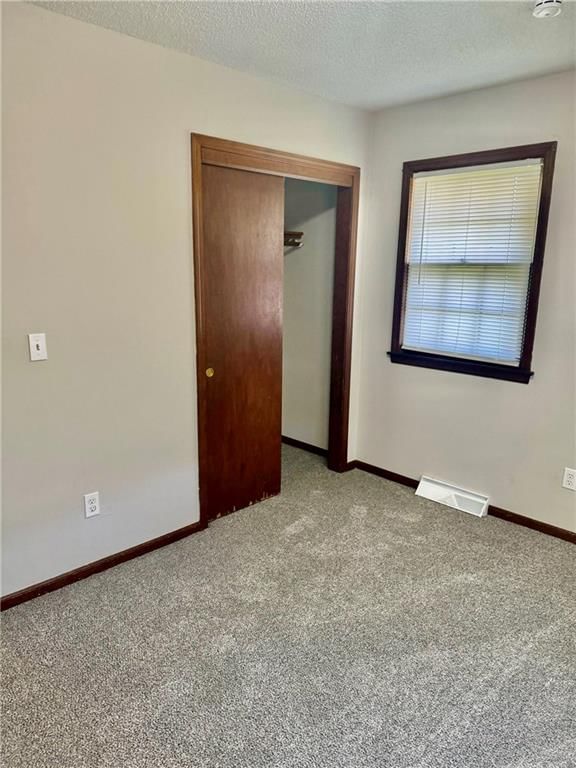 5406 Ditzler Avenue — photo 11