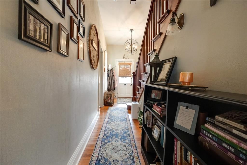 214 E 15th Street — photo 18