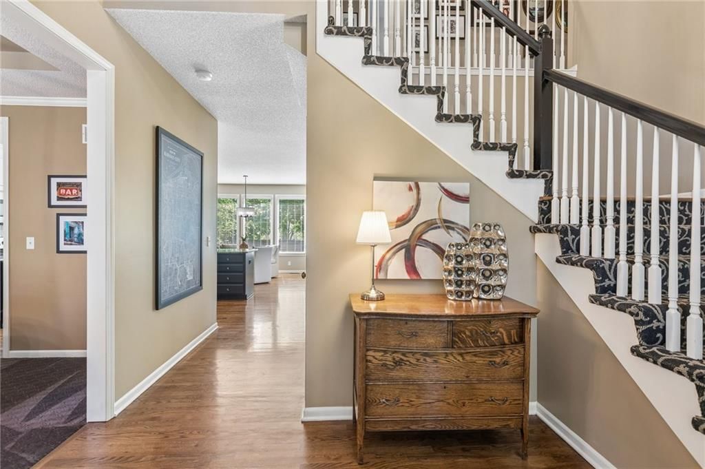 5837 Millbrook Street — photo 4