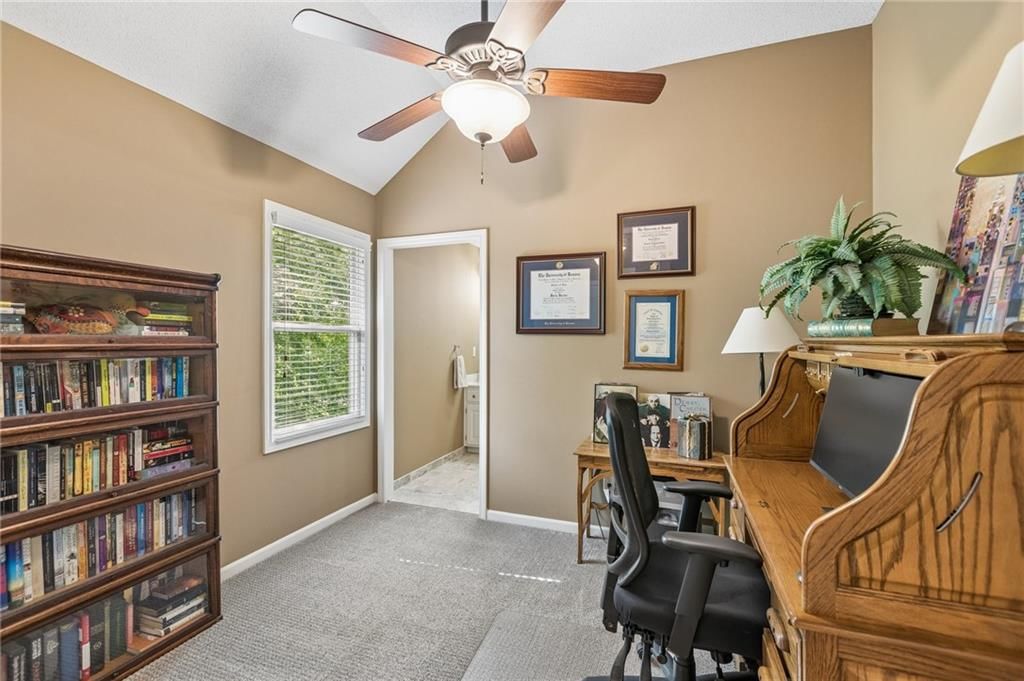 5837 Millbrook Street — photo 28