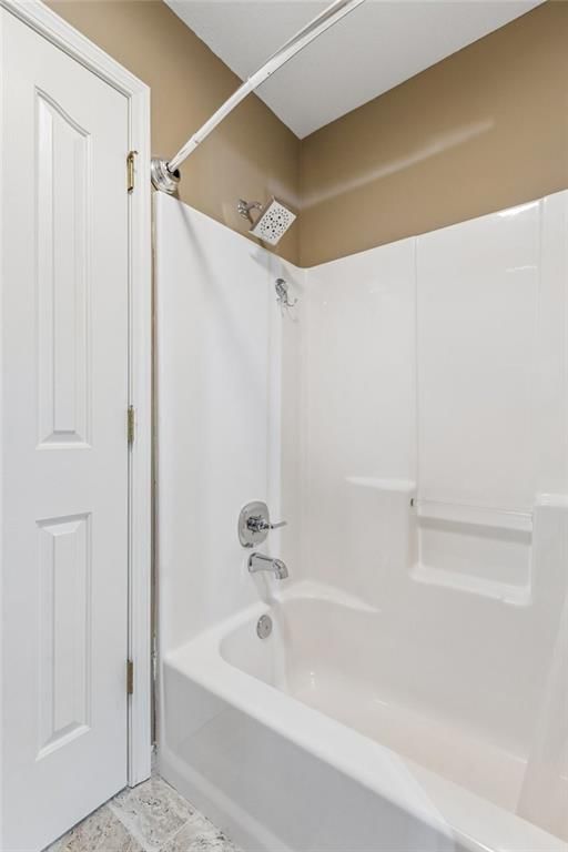 5837 Millbrook Street — photo 30