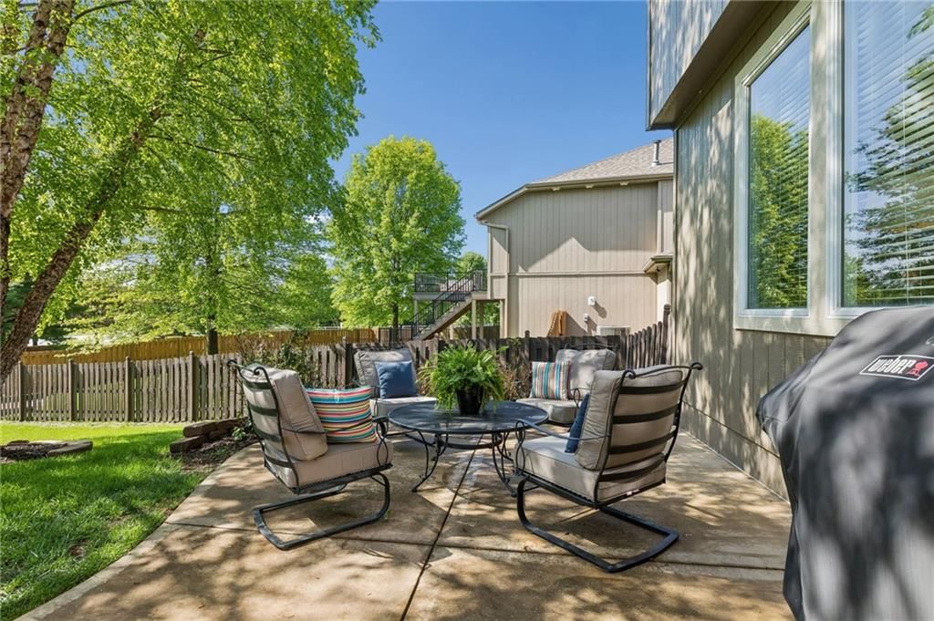 5837 Millbrook Street — photo 38