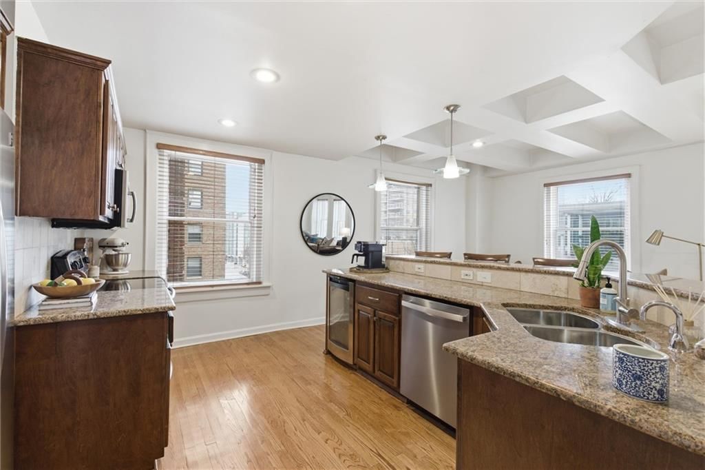 229 Ward Parkway — photo 8