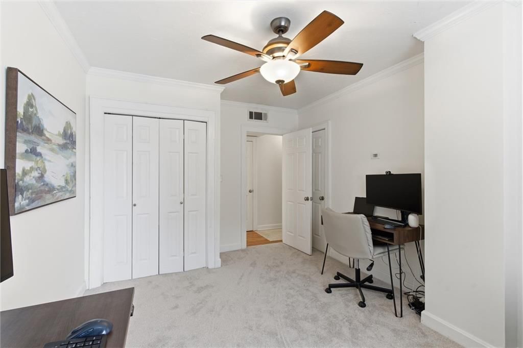 229 Ward Parkway — photo 24