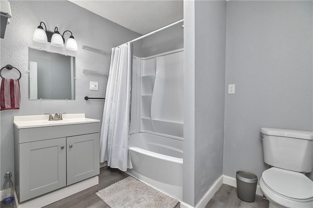 3820 Wabash Avenue — photo 17