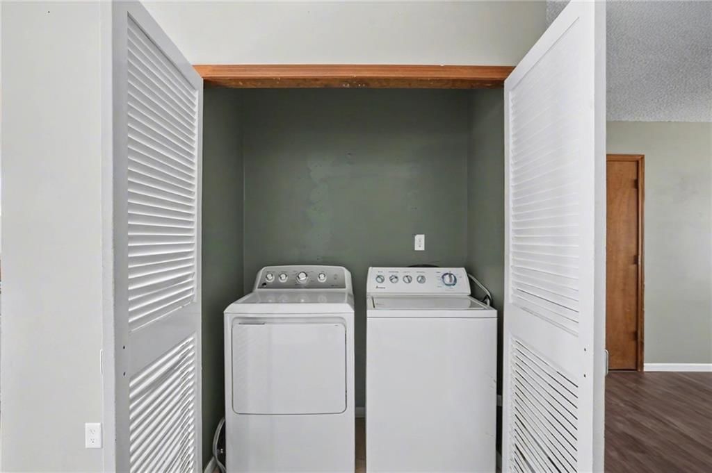 1605 E 21st Place — photo 11