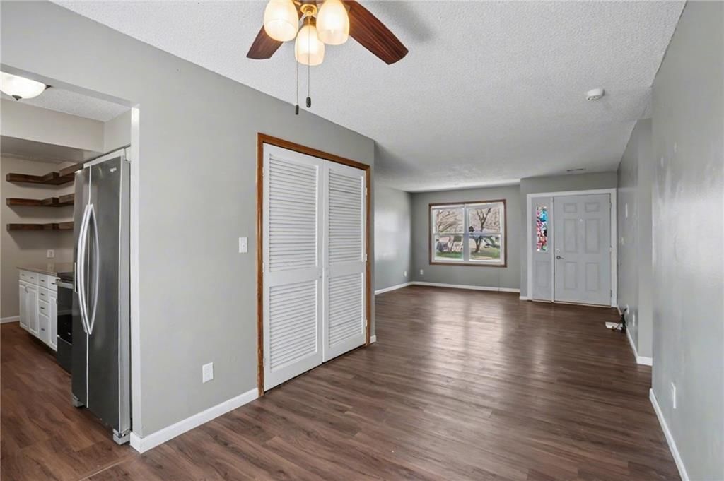 1605 E 21st Place — photo 12