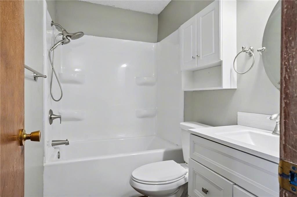 1605 E 21st Place — photo 26