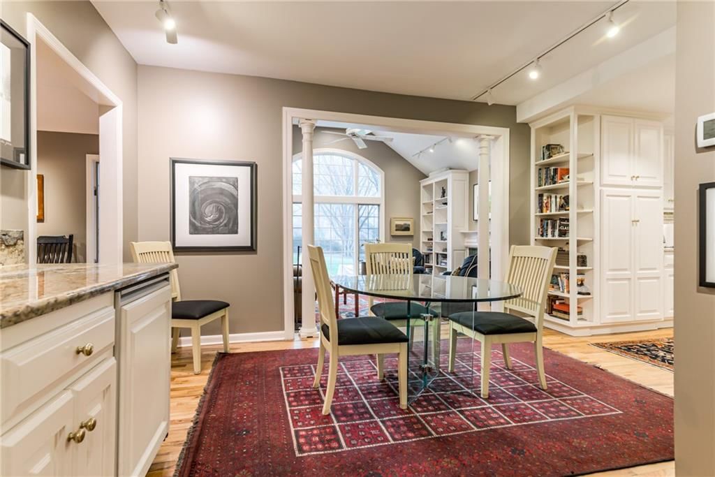 2032 W 96th Street — photo 5