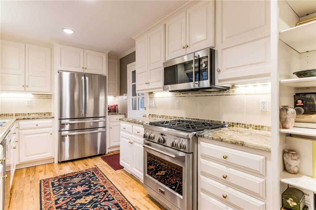 2032 W 96th Street — photo 9