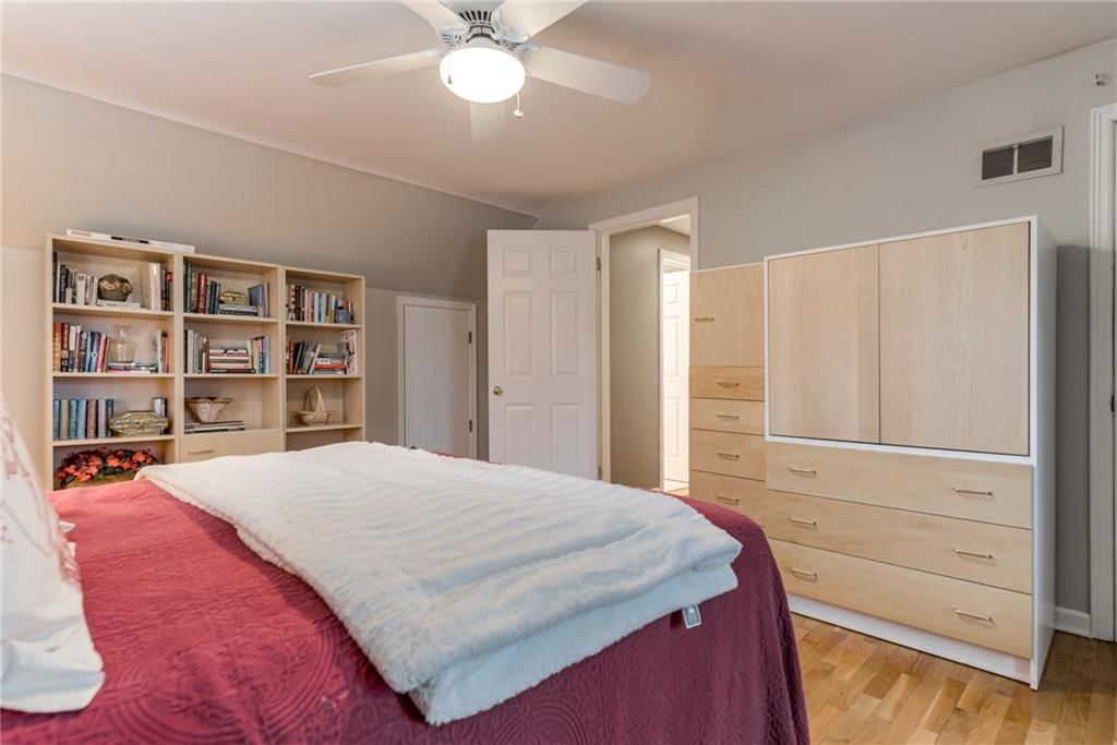 2032 W 96th Street — photo 28