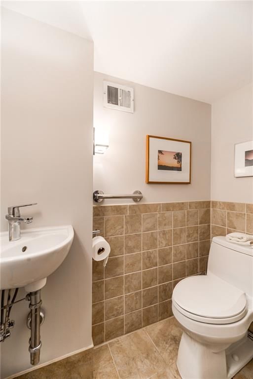 2032 W 96th Street — photo 40