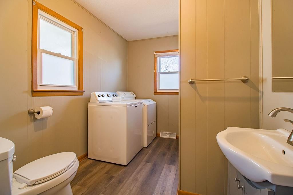 306 N lee Street — photo 14