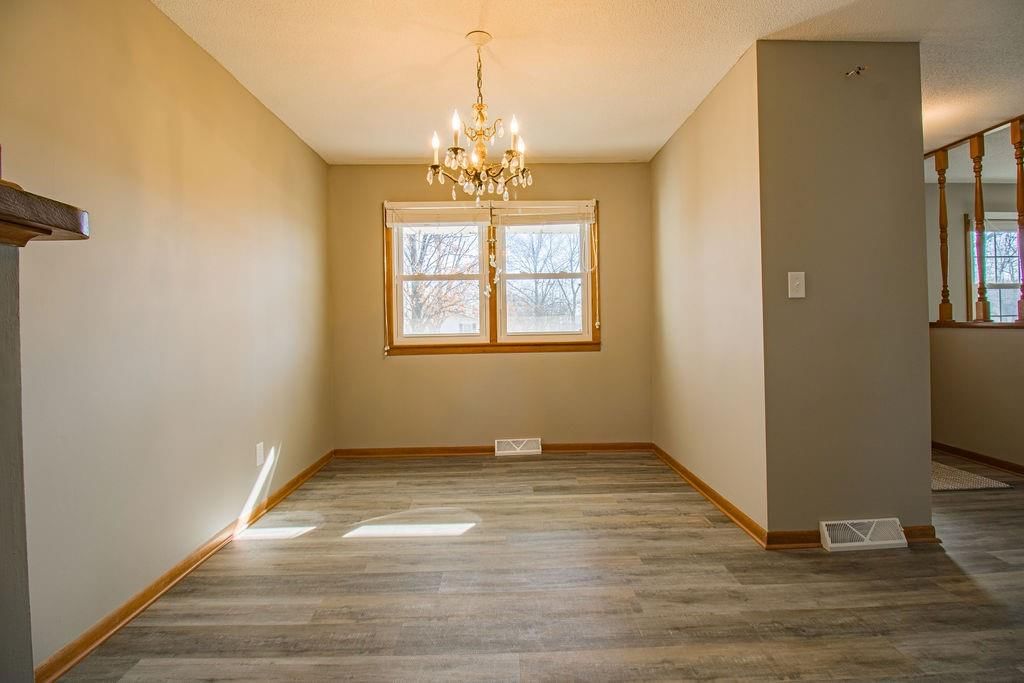 306 N lee Street — photo 15