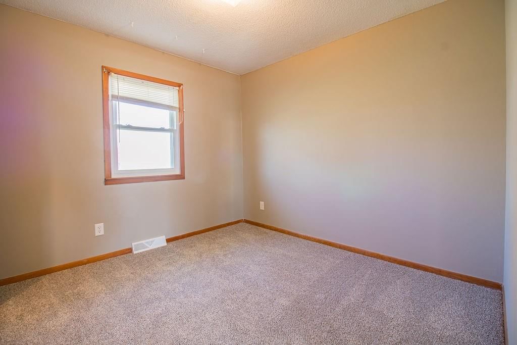 306 N lee Street — photo 25