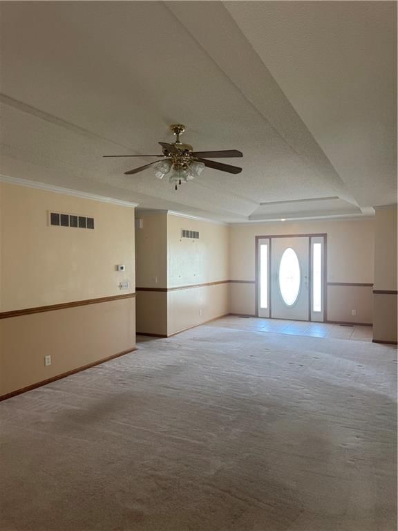 813 Dogwood Street — photo 3