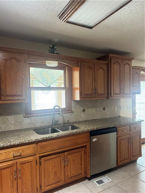 813 Dogwood Street — photo 7