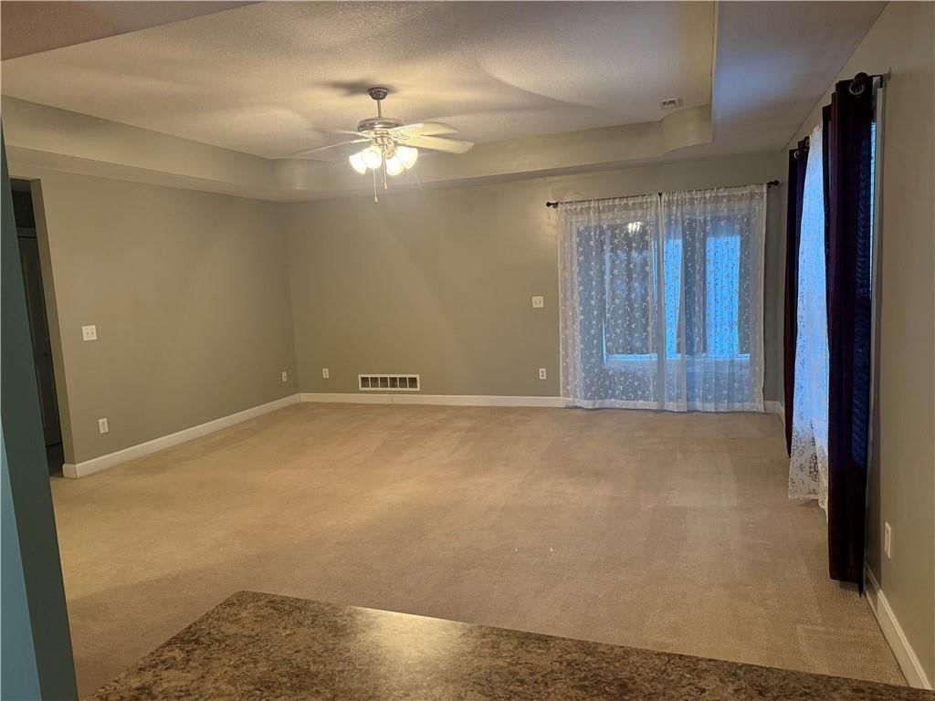905 MERCURY Way — photo 11