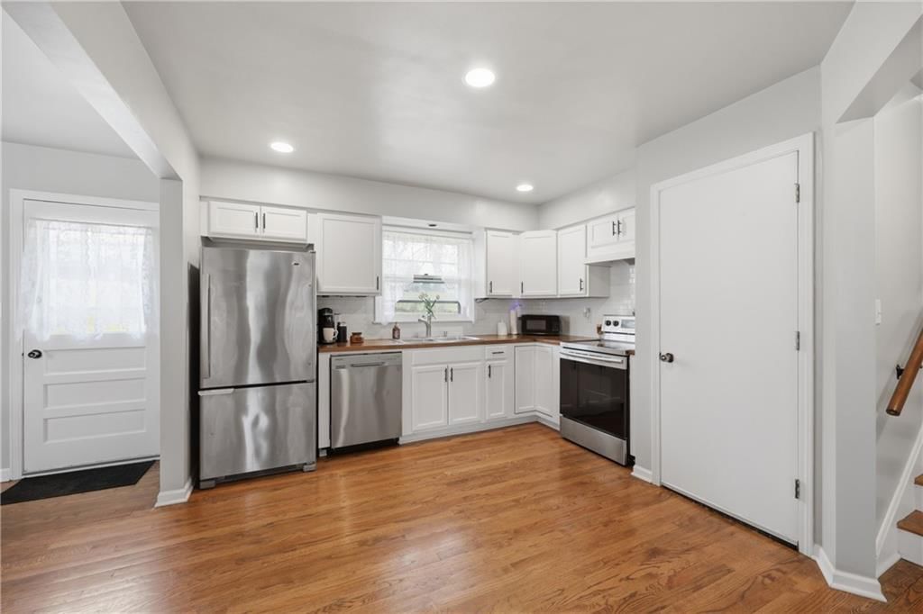4515 S Willis Avenue — photo 7