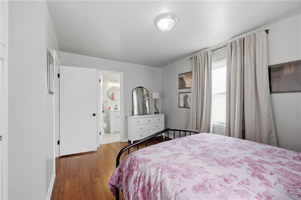 4515 S Willis Avenue — photo 17