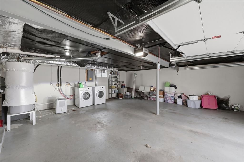 4515 S Willis Avenue — photo 19