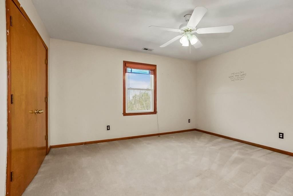 5550 Clare Road — photo 24