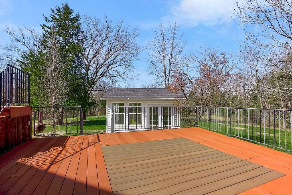 5550 Clare Road — photo 42