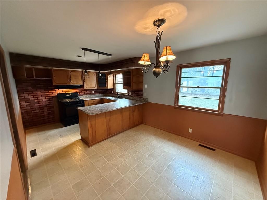 6155 NOGARD Avenue — photo 3