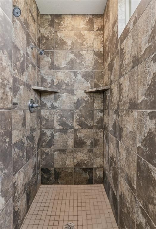 1500 Whispering Ridge — photo 23