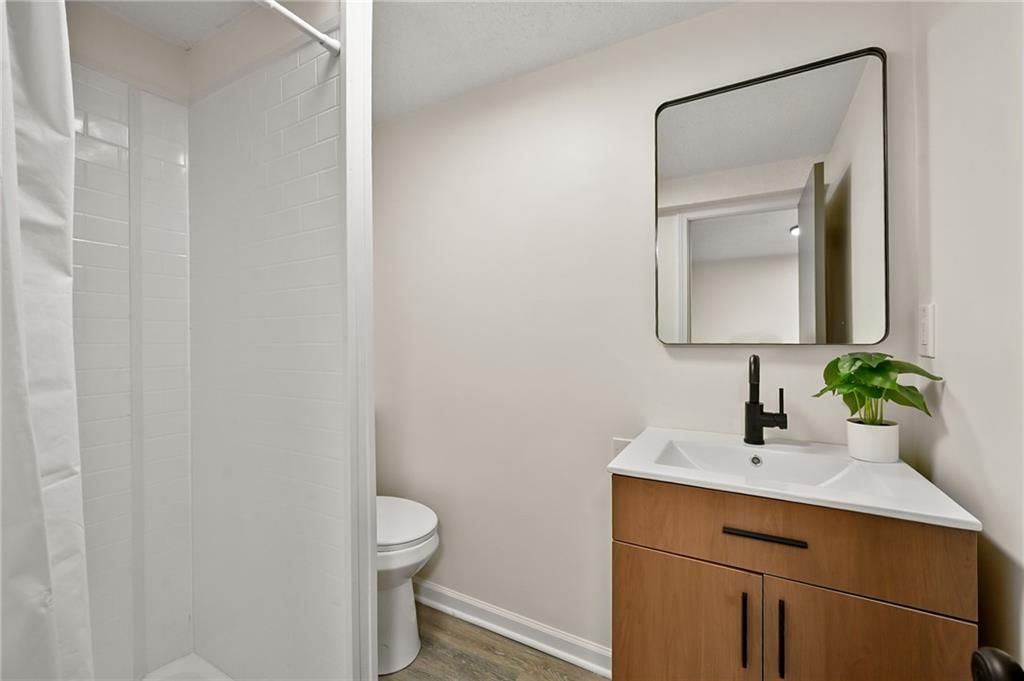 11028 Cypress Avenue — photo 34