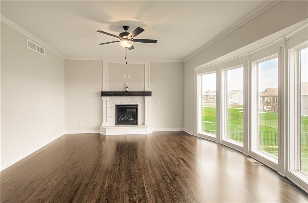 11821 N Wheeling Avenue — photo 16