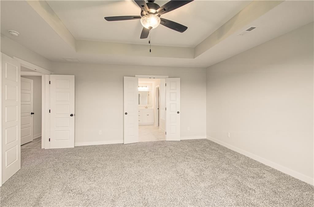 11821 N Wheeling Avenue — photo 25
