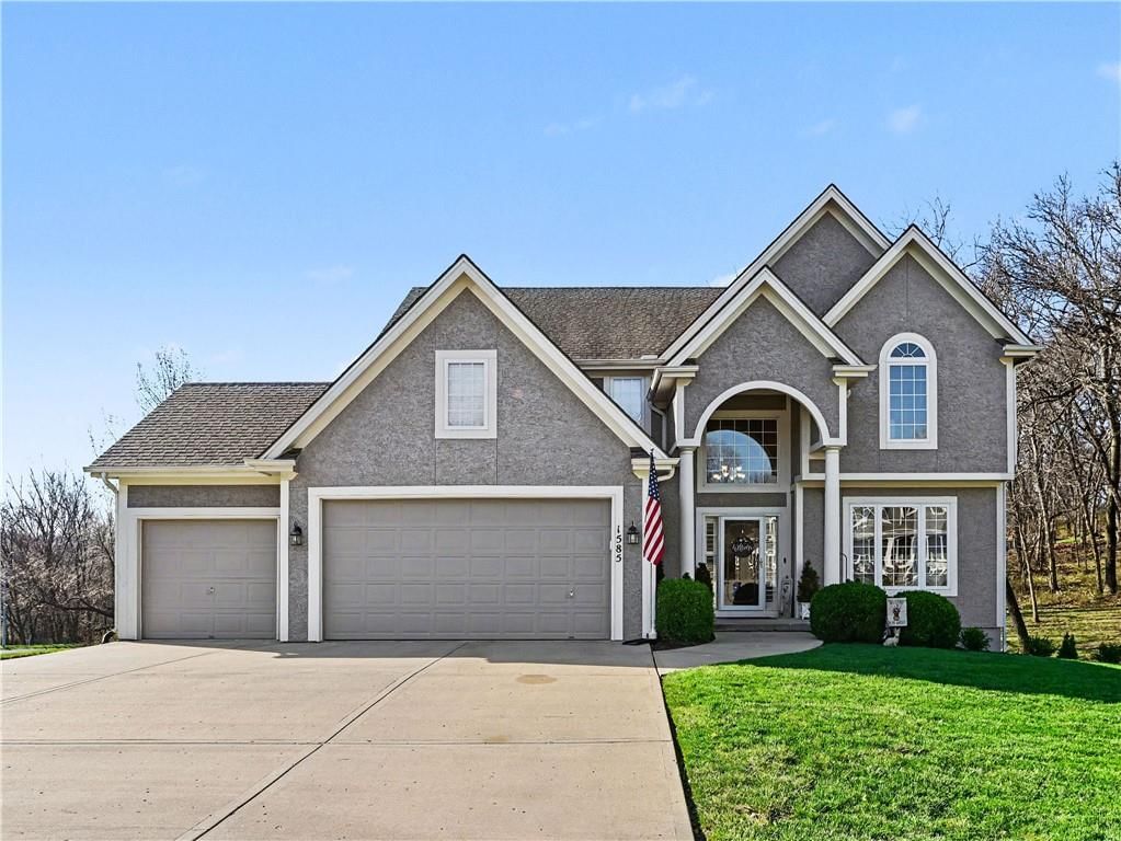 1585 Sugar Maple Lane, Liberty, MO
