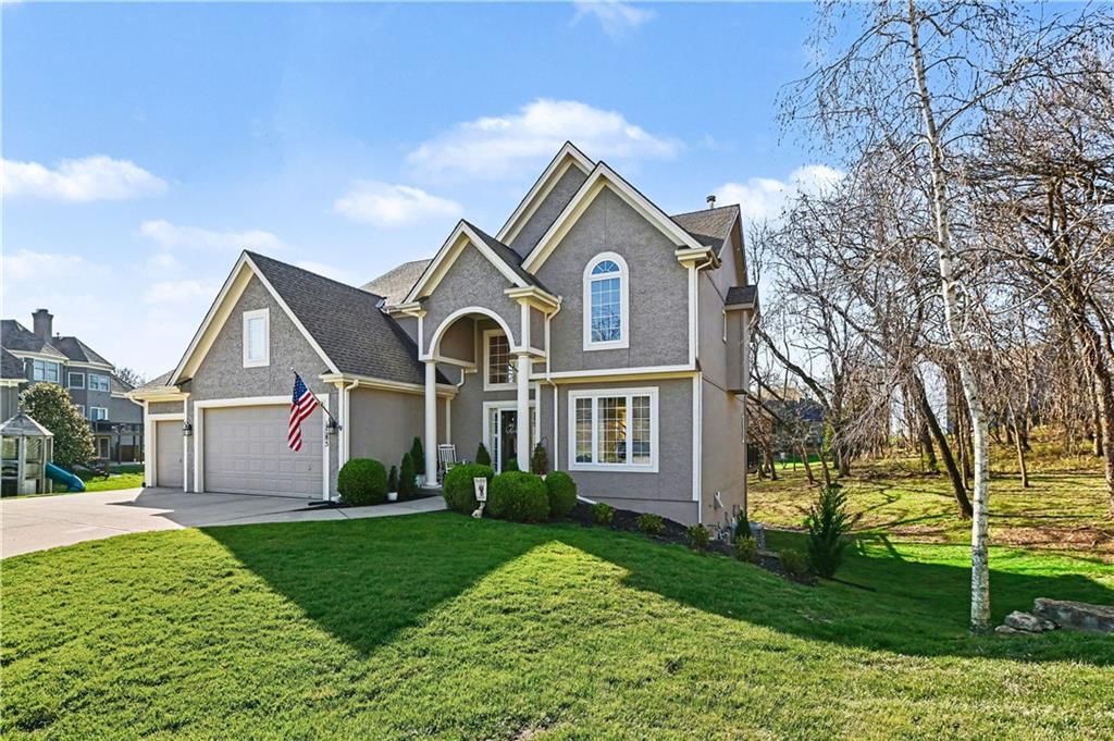 1585 Sugar Maple Lane — photo 2