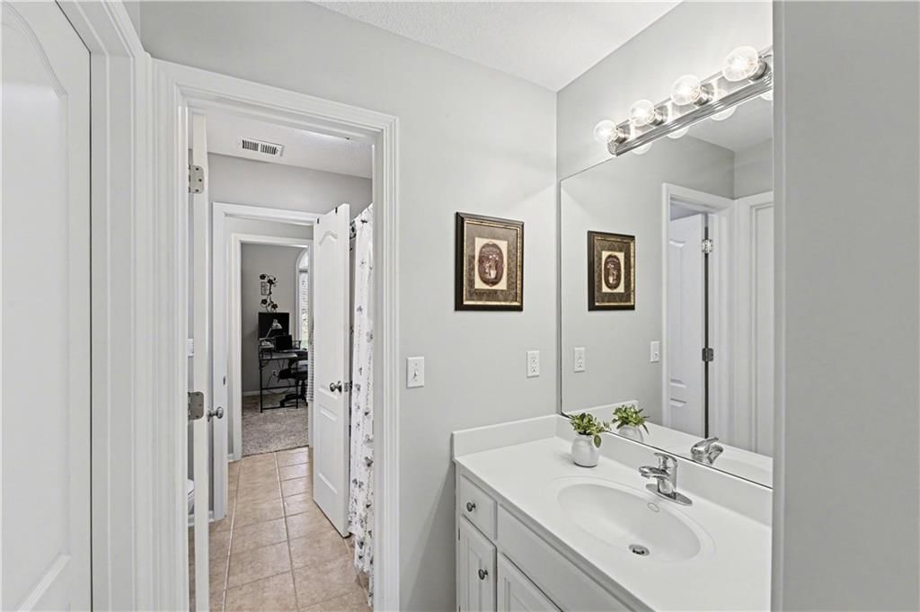 1585 Sugar Maple Lane — photo 32