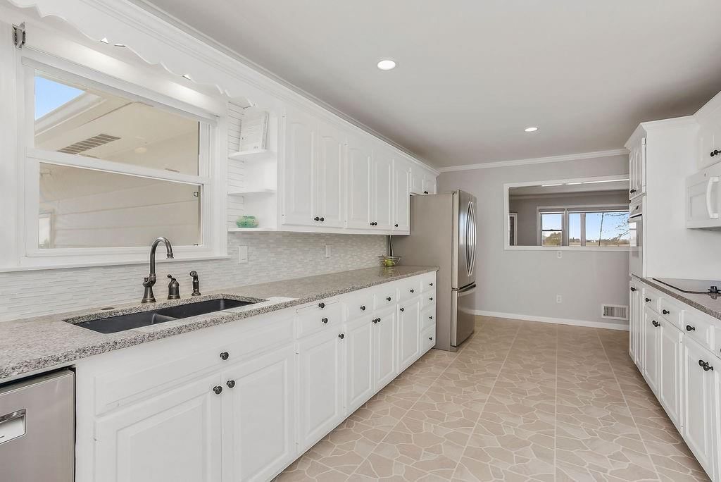 5456 W 223rd Street — photo 18