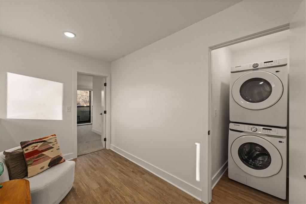 1221 E 29th Street — photo 21