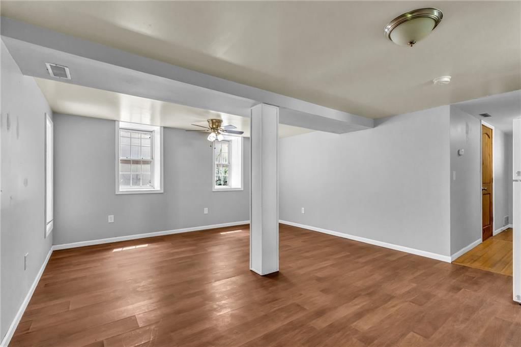 83 N Mill Street — photo 9