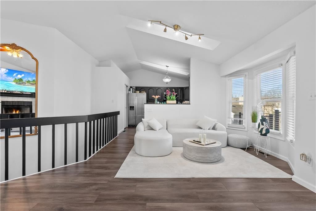 3321 NW Shannon Drive — photo 4