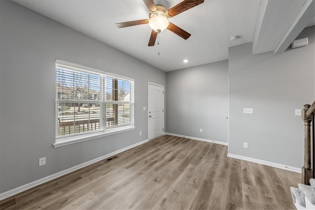 2309 S Heartland Court — photo 2