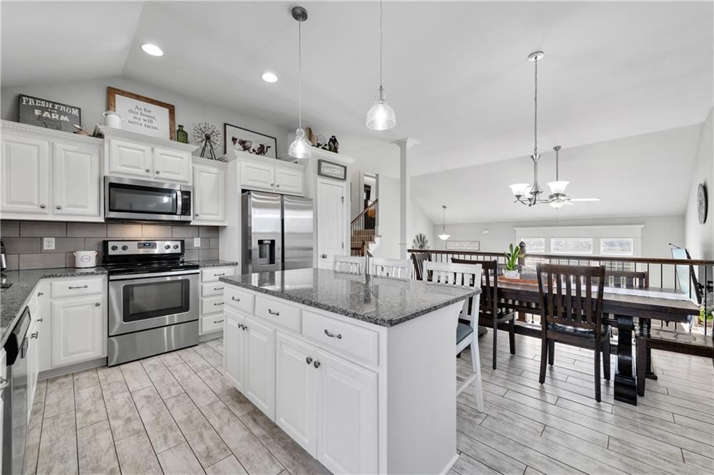 802 154th Circle — photo 11