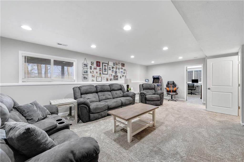 802 154th Circle — photo 27