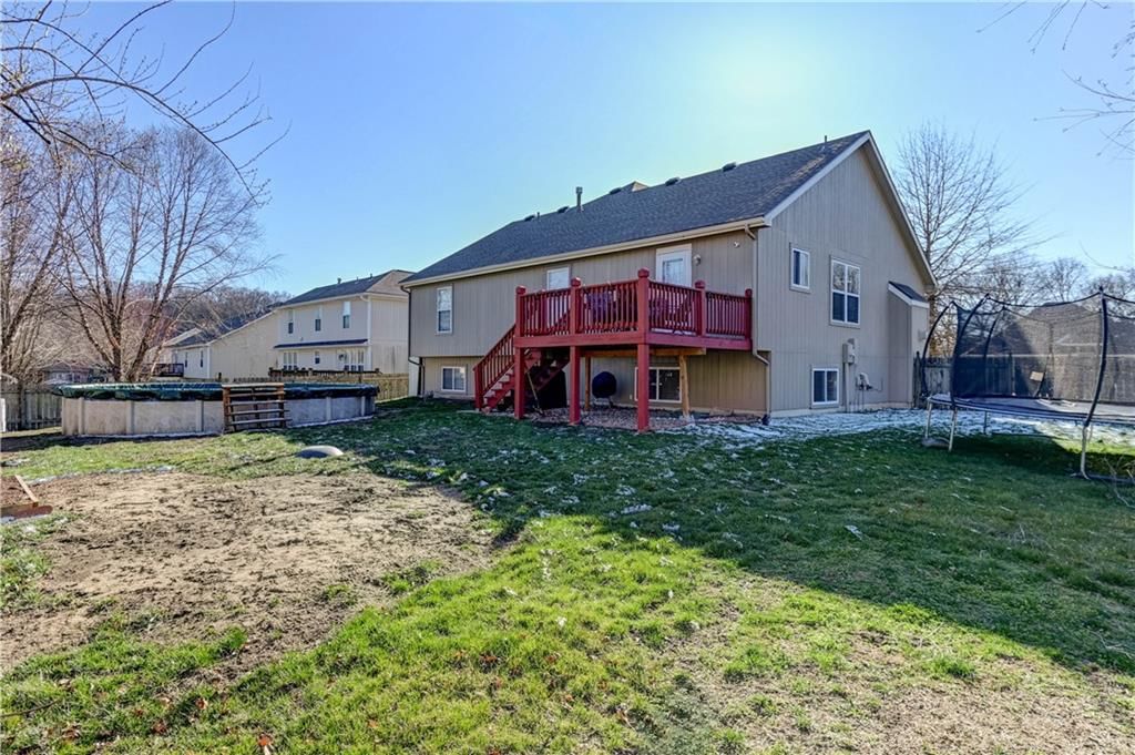 2611 S 25th Street — photo 52