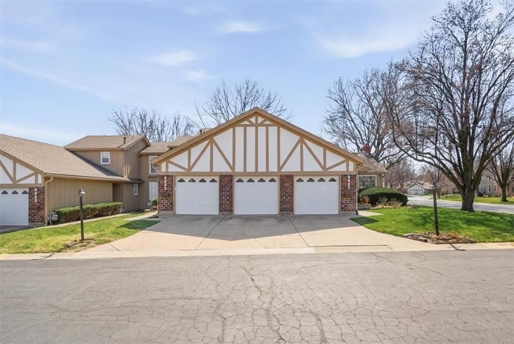 9985 Edelweiss Circle — photo 2