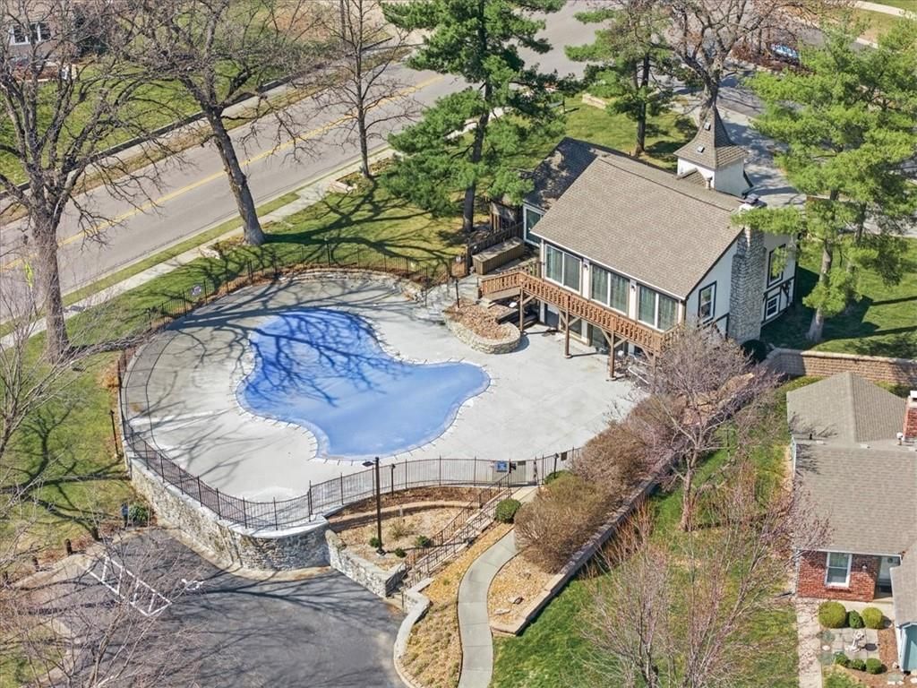 9985 Edelweiss Circle — photo 3