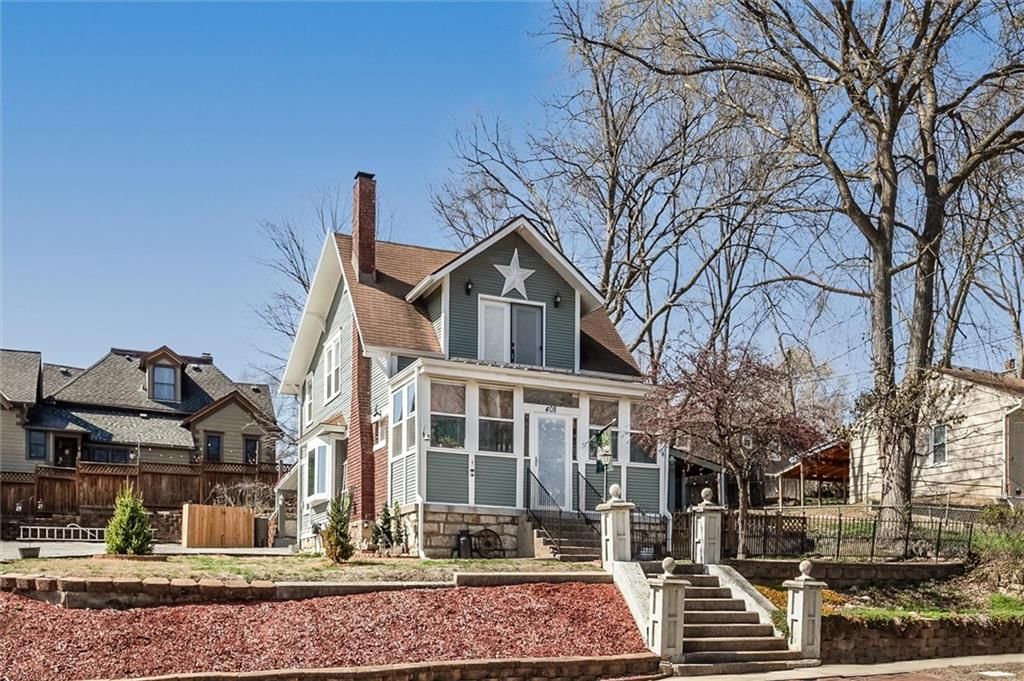 408 N Lightburne Street — photo 2
